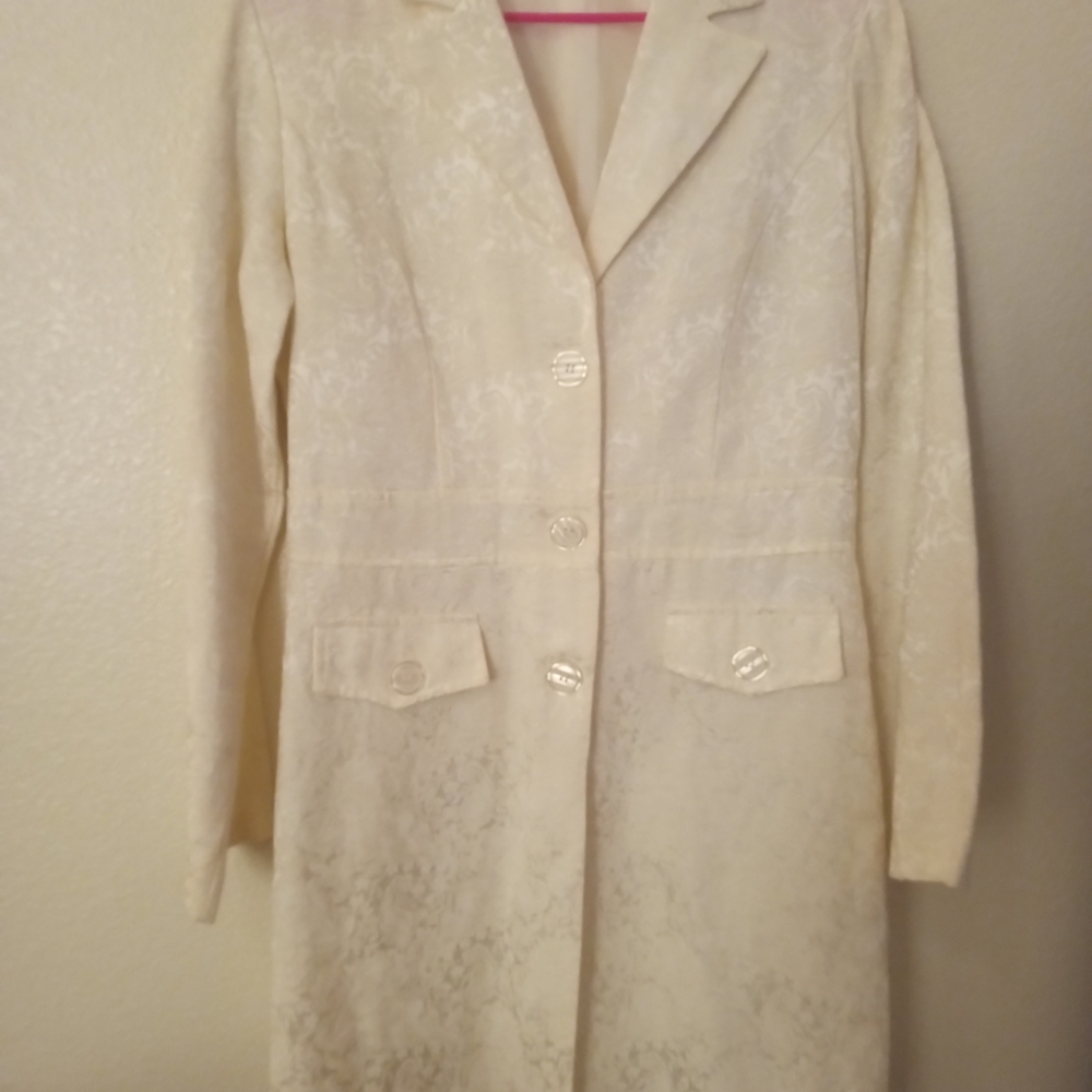 Charlotte Russe Cream Blazer Lightweight Suit Jacket Pre-owned Great Condition
